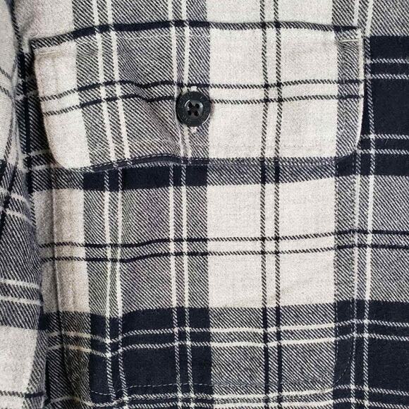 LL Bean Shirt Mens Flannel LS Button Up Size XXL Green Shacket Fleece Lined - Picture 4 of 9